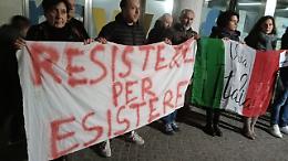 A Cerignola la pioggia non ferma la protesta dei contrari al green pass