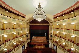 "Il Venditore di Metafore" apre la stagione teatrale a Foggia