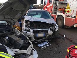 Incidente mortale sulla Sp 43 Montemilone-Venosa: una vittima ed un uomo trasportato in eliambulanza al San Carlo 