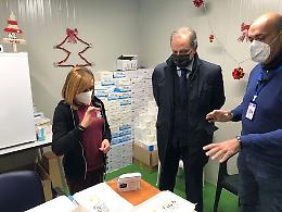 Il sottosegretario Moles si improvvisa divulgatore scientifico: «Il vaccino è utilissimo anche per i nostri e i vostri figli»
