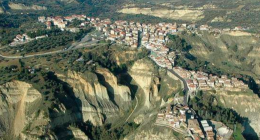 Aliano celebra Carlo Levi con la Festa della paesologia: 15 candeline per "La Luna e i Calanchi"
