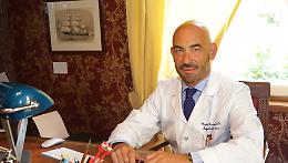 Cure domiciliari, cortisone e antivirali. L'appello di Bassetti ai colleghi: «Facciamo il nostro lavoro»

