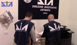 Olio d'oliva adulterato: la DIA confisca 1,6milioni di euro a un imprenditore di Cerignola