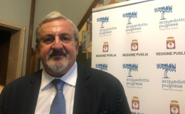Emiliano "allaga" di assunzioni l'Acquedotto Pugliese