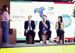 «Una stagione di reale protagonismo giovanile»: Bardi a Matera parla ai cittadini del futuro