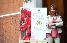 A Pignola “FlorisArt” di Sarah Di Iorio: "Palazzo Gaeta" si tinge di acrilici floreali 