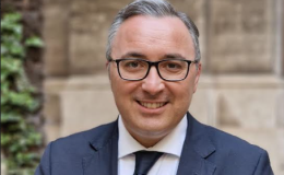 Lovecchio usa il frustino con i ministeri della Cultura e delle Politiche agricole per rilanciare i "Cavalli stalloni" di Foggia