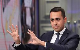 Pernacchie dei 5 Stelle di Puglia, Basilicata e Molise al serpente incantatore Di Maio
