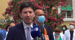 Scritte no vax sui muri dello Spallanzani, Speranza: "I vaccini hanno salvato milioni di vite"