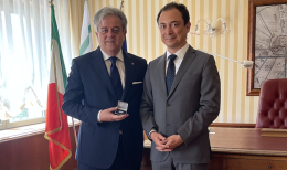 Al prefetto di Foggia un sigillo d'argento a suggello della stretta collaborazione con UniFg