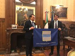 Lucani mondo: il presidente del Consiglio regionale Cicala dall'ambasciatore italiano in Argentina