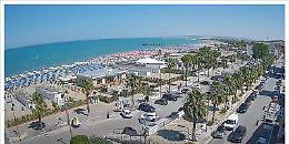 A Vasto apre in spiaggia "Lido insieme" per le persone con disabilità, attrezzato con servizi professionali