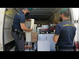 La GdF di Foggia arresta due imprenditori di Cerignola che "ubriacavano" i liquori