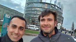 Polveriera a 5 Stelle, la base preme per il ritorno di Dibba che attacca l'ex amico Luigi
