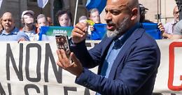 Paragone attacca il governo che sostiene le sanzioni a Mosca: "Stanno preparando i lockdown energetici"
