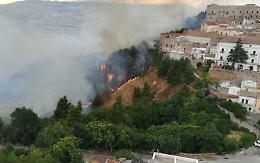 Arrestato 27enne per aver incendiato 40 ettari ad Ascoli Satriano