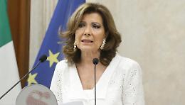 Violenza sulle donne, il ministro Casellati: "Una donna economicamente indipendente è una donna più forte e più libera"