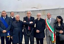 Il sottosegretario Sgarbi ad Aliano per il premio Carlo Levi: incoronato il suo saggio su Raffaello
