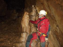 Rionero, tra le imprese di Cammarelle, speleologo settantenne, c'&egrave; il brevetto di una innovativa &laquo;ferrata&raquo;