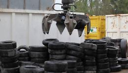 Rifiuti, i dati di Ecopneus: in Basilicata raccolte 3.200 tonnellate di pneumatici