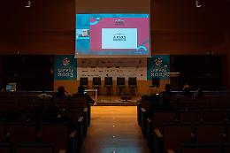 A Casa coi nonni, progetto della coop UniversoSud, premiato al Social Innovation Campus: secondo posto con premio economico