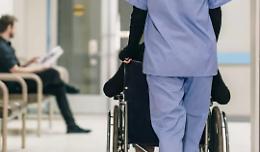Covid, «due pesi e due misure». Accorata lettera al Mattino di un Oss dell'Ospedale San Carlo di Potenza