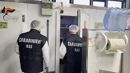 Controlli dei Nas in tutta Italia: nel Materano un servizio igienico utilizzato come deposito di stoviglie 