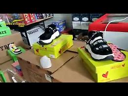 La GdF di San Severo fa le scarpe ai mariuoli di scarpe