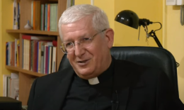 Il vescovo di Cerignola, Ciollaro: "La fede non è oppio: scegliete tra la cocaina e la Pasqua"