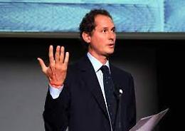 Stellantis, Elkann: «Gli azionisti apprezzano la nostra politica meritocratica»