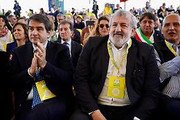Emiliano l'istrione: «Facciamo il tifo per il Governo di turno, ma non abbiamo capito la strategia di Fitto sul Pnrr»