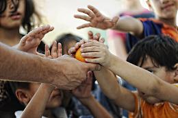 Il Primo Maggio delle conquiste sociali nei deserti nutrizionali