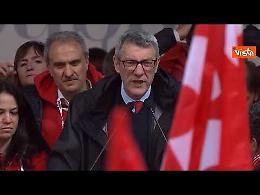Primo maggio a Potenza, Landini (Cgil): «Purtroppo oggi nostra Repubblica è fondata su sfruttamento del lavoro» 