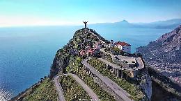 Maratea e Peschici tra i 30 borghi più gettonati per le vacanze degli italiani