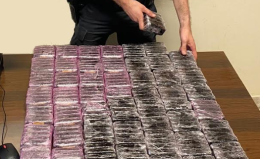 I finanzieri di Manfredonia pizzicano un corriere della droga con 25 kg di hashish