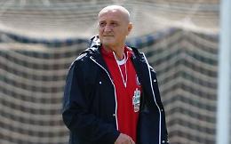 Delio Rossi lascia il Foggia. Apprezza i tifosi, «ma ho visto qualcosa che è andata oltre il tifo. E non mi ha fatto piacere»
