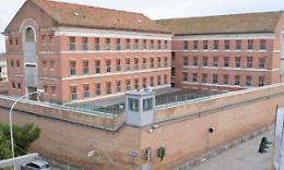 Resta in carcere a Lucera, condannato a 7 anni di reclusione, il 21enne barese che ha violentato brutalmente due ragazzine francesi