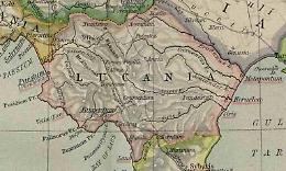 Viaggio lungo le coste della Campania e della Grande Lucania e del loro sogno del mare d'inverno.  La Grande Lucania sospesa tra Tirreno e Jonio