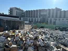 
Discarica a cielo aperto all’ospedale Madonna delle Grazie di Matera
