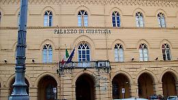 Banda di ladri d'auto in trasferta da Foggia in Abruzzo: nel "gruppo d'azione criminale" anche un 15enne