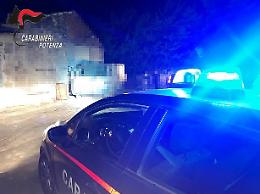 Appostamenti, pedinamenti, offese all'ex moglie: arrestato in flagranza di reato un 61enne della provincia di Matera