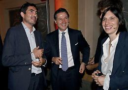 Fratoianni a Bari mette il dito nella piaga dell'opposizione divisa: «Non c'è un tavolo e non ci sono neppure le sedie»