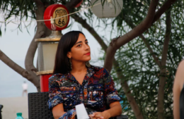 Claudia Durastanti, la scrittrice lucana di successo nata da genitori sordi, torna con un romanzo su amore, sortilegio e petrolio in Basilicata