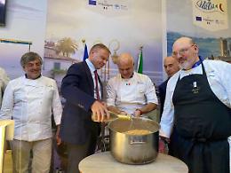 Lollobrigida vuole mettere bocca anche sui ricci della Puglia, la Corte Costituzionale lo ferma dando ragione a Emiliano