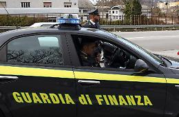 Snack e bevande alla marijuana importati dalla Spagna in Basilicata, la GdF arresta un 21enne a Potenza
