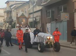 Lavello sospira per l'amatissima Incoronata di Foggia: un pellegrinaggio lungo 131 anni