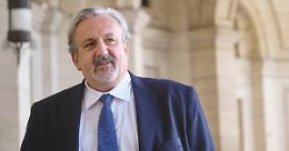 L'Antimafia convoca Emiliano: il 2 maggio l'audizione decisiva