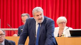 Il Consiglio regionale della Puglia decide le sorti di Emiliano