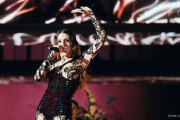 Il papocchio dei voti per la contestata israeliana Golan sfavorisce la lucana Angelina Mango all'Eurovision: si classifica settima