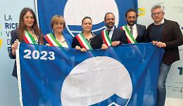 La Basilicata difende le sue 5 bandiere blu